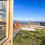 Chalet 1a Eck - Wandern, Grillen, Panorama Sauna! Klippitztorl