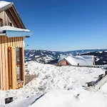 1a Eck - Wandern, Grillen, Panorama Sauna! Chalet Klippitztorl