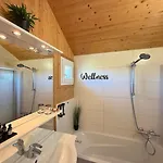 Chalet 1a Eck - Wandern, Grillen, Panorama Sauna! Klippitztorl