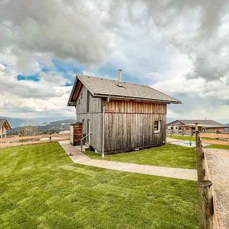 1a Eck - Wandern, Grillen, Panorama Sauna! Chalet *