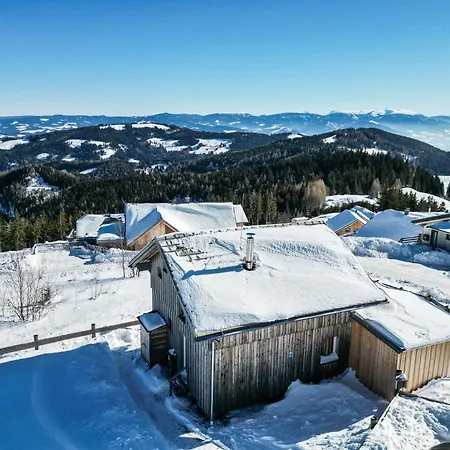 Chalet 1a Eck - Wandern, Grillen, Panorama Sauna! Klippitztorl