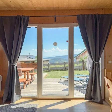 1a Eck - Wandern, Grillen, Panorama Sauna! *