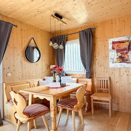 Horská chata 1a Eck - Wandern, Grillen, Panorama Sauna!