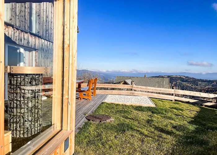 Chalet 1a Eck - Wandern, Grillen, Panorama Sauna! Klippitztorl