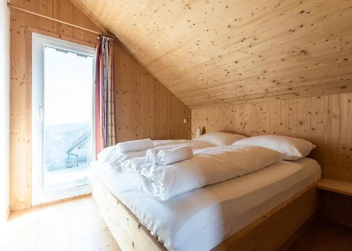 1a Eck - Wandern, Grillen, Panorama Sauna! Chalet