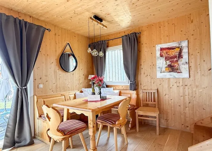 Chalet 1a Eck - Wandern, Grillen, Panorama Sauna!