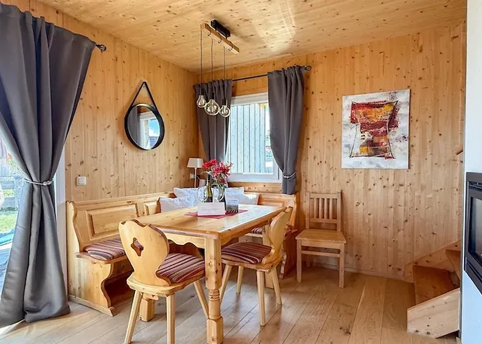 1a Eck - Wandern, Grillen, Panorama Sauna! Chalet Klippitztorl